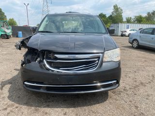 2011 Chrysler Town & Country Touring-L - Exterior Front Center Image